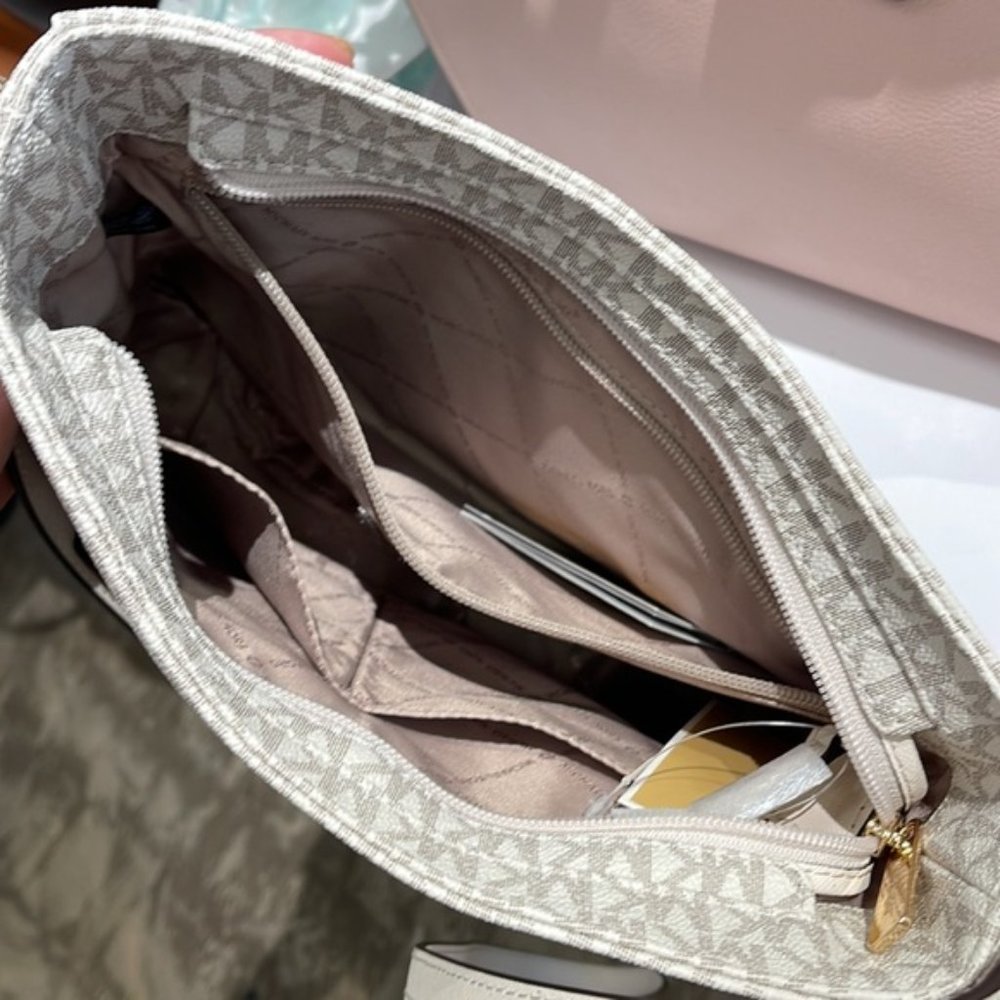 Michael Kors Jet Set Travel Large Messenger Crossbody Bag Light Cream Multi - Picture 5 of 16